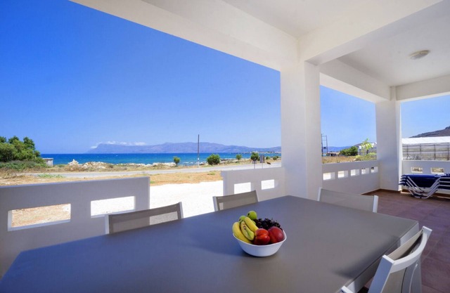 Amazing 3-bedroom Sea Villa next to the sandy beach