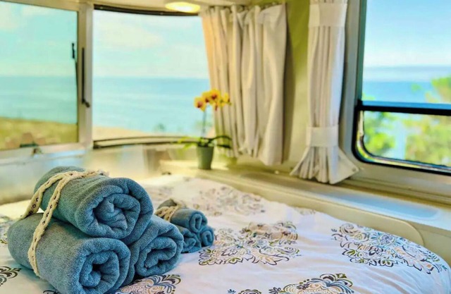 Amazing Coastal Airstream - "Dream" - Half Moon Bay, CA