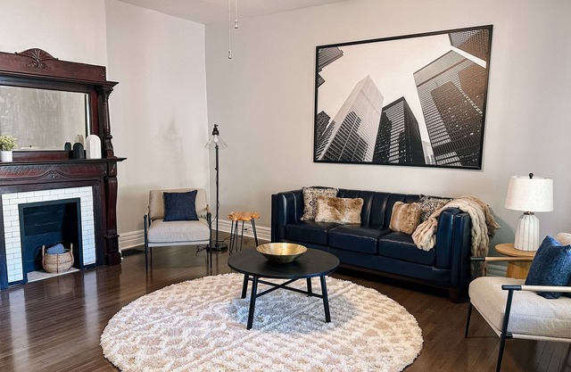 Amazing historic home minutes to NULU & Downtown