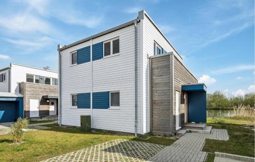 Amazing Home In Tossens With Kitchen