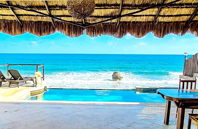 Amazing Oceanfront/Beachfront home on the Caribbean!