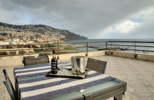 Amazing sea and city views, top location