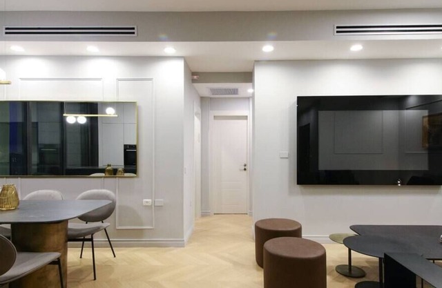 Amazing View...2 bedroom apt J tower