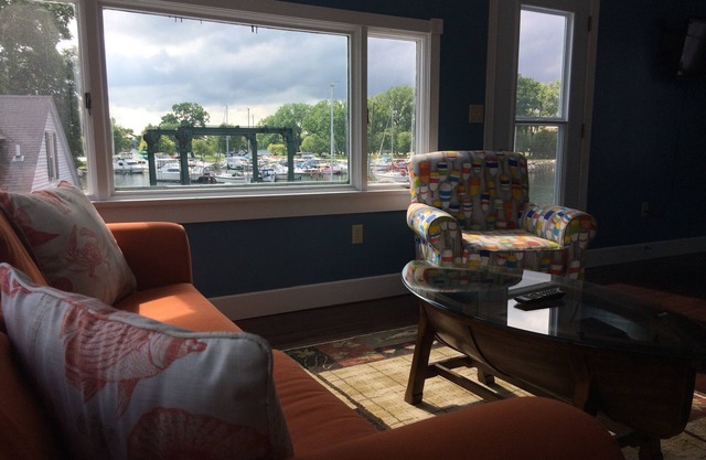 Amazing view of Seneca Lake, close to wine trail and water activities