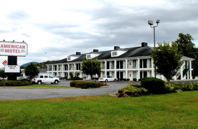 American Motel - Lenoir