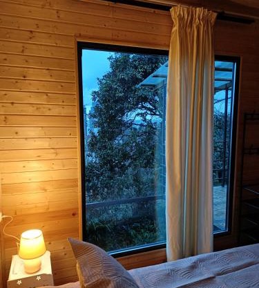 ANANIA Cottage