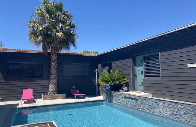 Angoulins sea/Chatelaillon house of 42m2 with sea view swimming pool heated terrace with BBQ 2 bedrooms € 490 per week available from 25 May