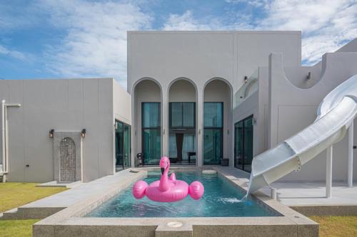 Anivantha Pool Viila