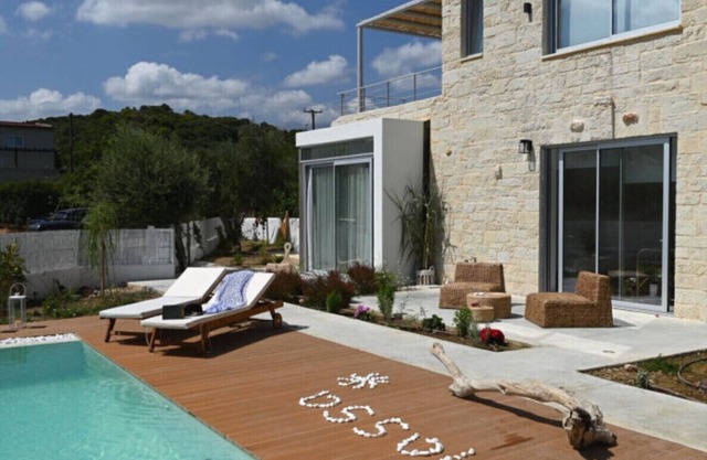 Annassa Villa Almirida