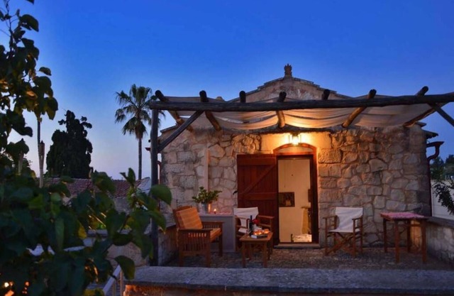 Apanemia Stone House in Crete
