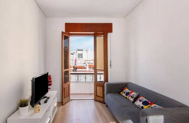 Apartment 'The Almond House Vila Real De Santo' with Wi-Fi and Air Conditioning
