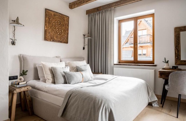 Apartament Malinowa