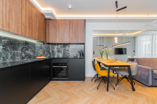 Apartament Prywatny w Stegnie na ulicy Brzozowej 6 na I piętrze