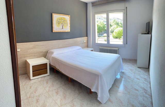 Apartamento Amplio, Luminoso Y Centrico