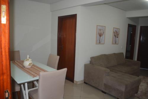 Apartamento confortável e bem localizado 101