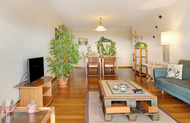 Apartamento Jade with Sea View, Wi-Fi & Balcony