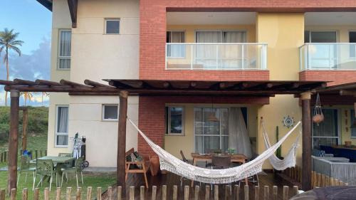 Apartamento na Praia do Baixio, Condomínio Fechado Pé na Areia