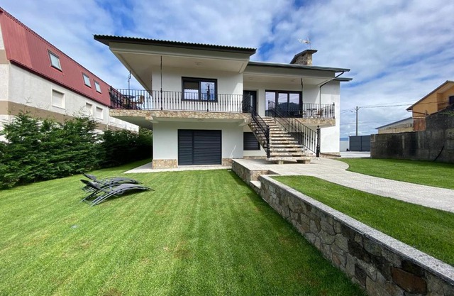 Apartamentos Turisticos Costa Celeiro: Portomaior, Agrelo, Covelo Lapamán