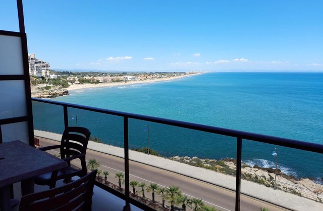 Aparthotel El Faro