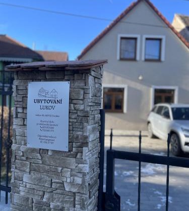 Apartmány Lukovské domečky