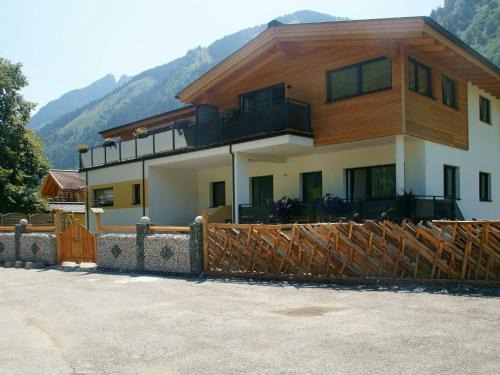 Apartment Ingrid by Interhome