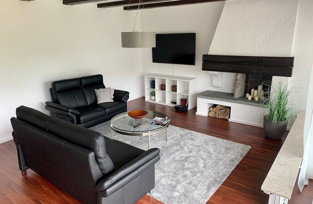 Apartment 'Bungalow' with Private Terrace, Shared Garden and Wi-Fi