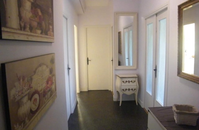 Apartment 1 Palais Henri IV