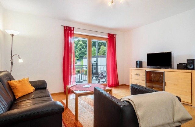 Apartment '2 Obergeschoss' with Balcony and Wi-Fi