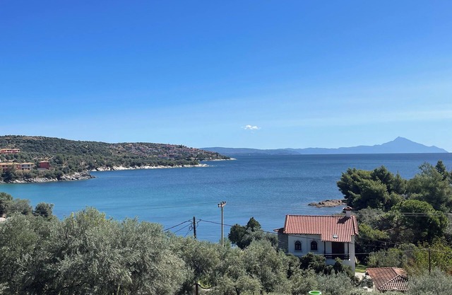 Apartment 40sqm with private beach family friendly and direct sea view