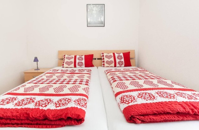 Apartment (55sqm) with south-facing balcony and sauna (for shared use)