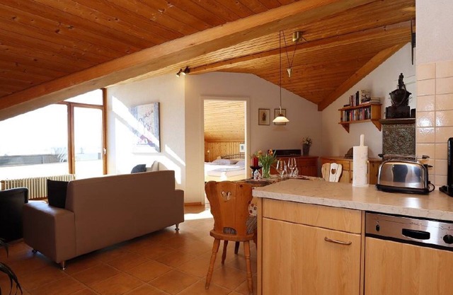 Apartment 'Abendsonne' with Mountain View, Balcony and Wi-Fi