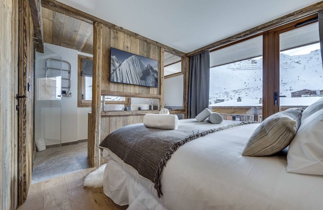 Apartment Alpine 2 - Four Bedroom Villa, Sleeps 8