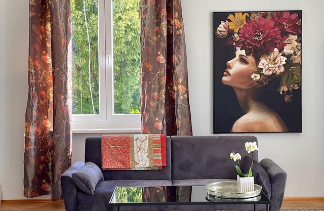 Apartment 'Am Weinberg' with Balcony