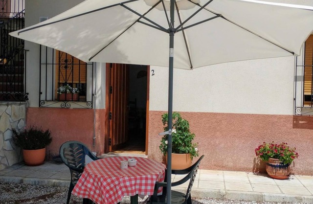 Apartment 'Apartamento Mahimon' with Mountain View, Wi-Fi and Air Conditioning