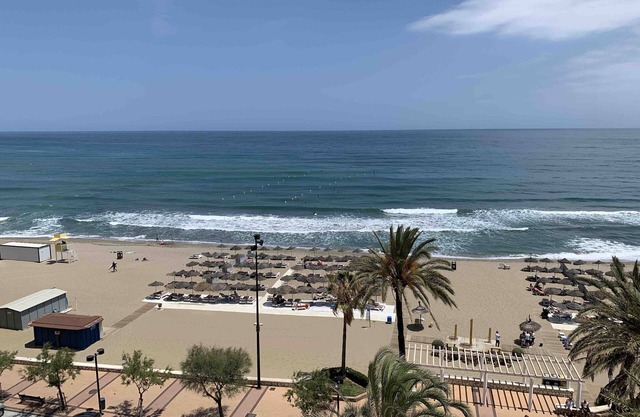 Apartment 'Apartamento Frontal Primera Linea' with Sea View, Wi-Fi and Air Conditioning