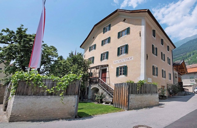 Apartment 'Bachguthof' with Mountain View, Shared Garden and Balcony