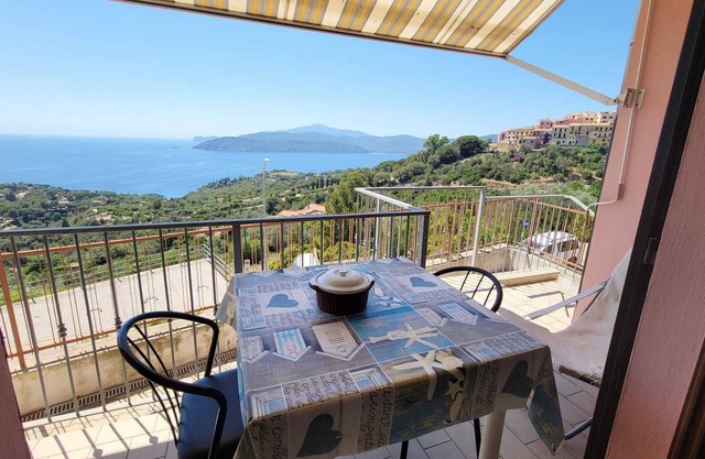Apartment "Bellavista" with Sea View, Private Balcony & Terrace