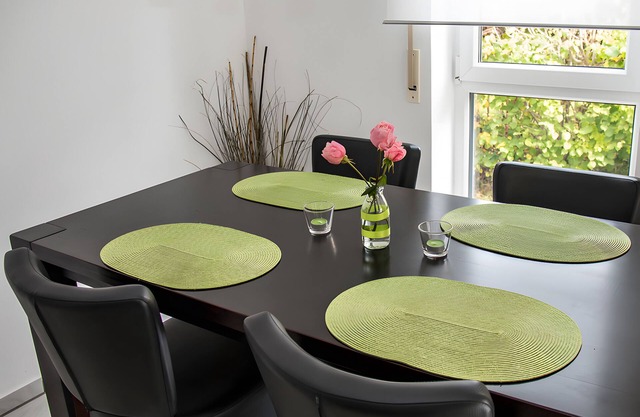 Apartment 'Bernhardt' with Shared Terrace, Shared Garden and Wi-Fi