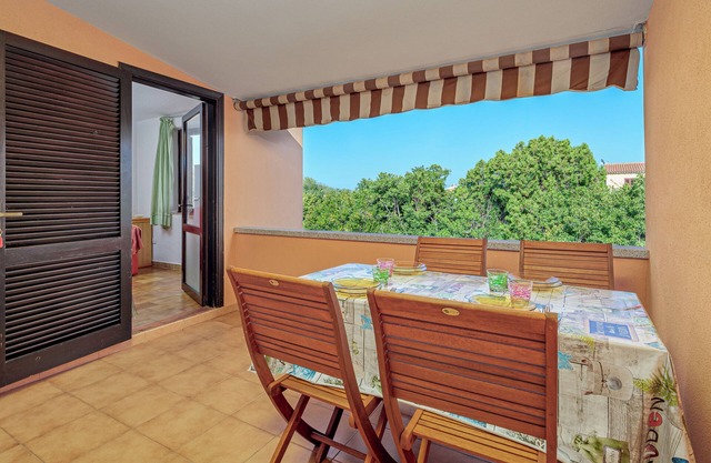 Apartment 'Bilocale Gli Ulivi' with Private Terrace