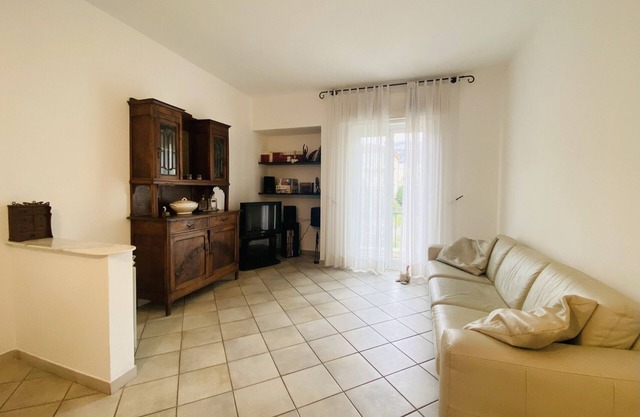 Apartment "Casa Leon" Near the Beach with Wi-Fi, A/C, Balcony & Terrace