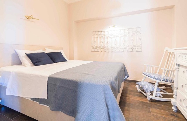 Apartment 'Dikaia 3' with Sea View, Wi-Fi and Air Conditioning