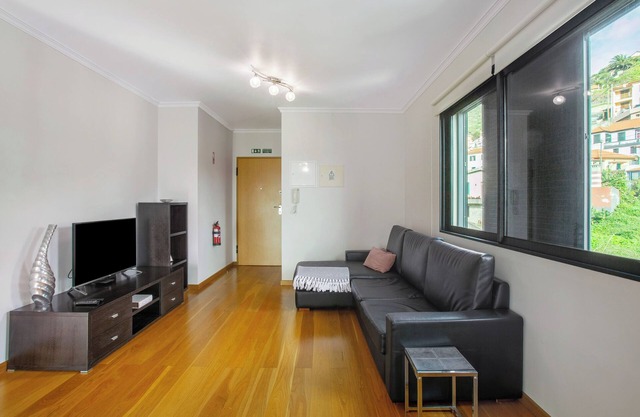 Apartment 'Eden' with Mountain View, Balcony and Wi-Fi