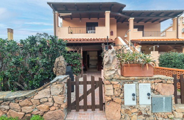 Apartment 'Elegante Appartamento Centro' with Private Terrace and Private Garden