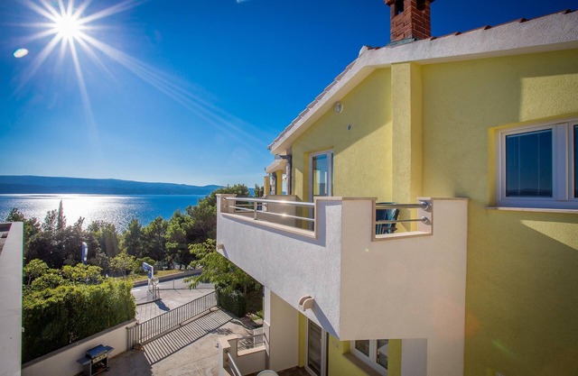 Apartment Emil Zora A3