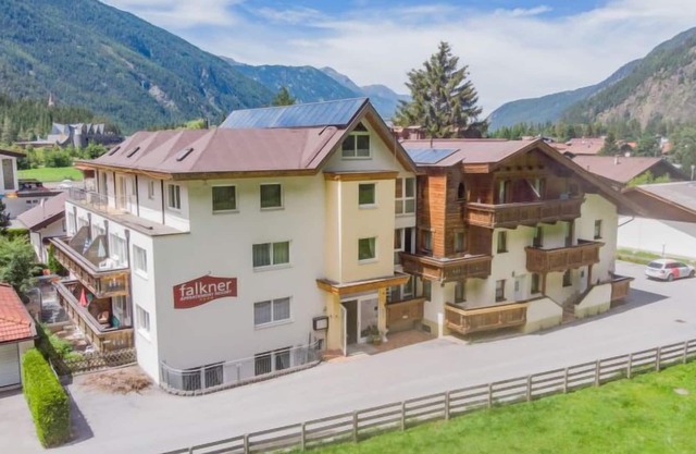 Apartment Falkner in Längenfeld - 6 persons, 2 bedrooms