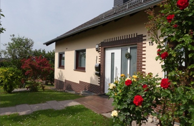 Apartment 'Ferienwohnung Sigrun' with Shared Terrace, Shared Garden and Wi-Fi