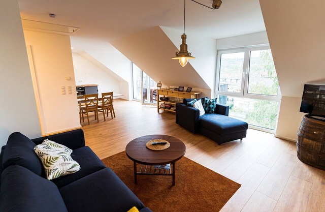 Apartment 'Ferienwohnung Weitblick Koblenz' with Balcony and Wi-Fi