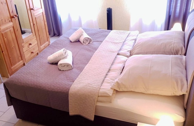 Apartment 'Ferienwohnung Weisses Ross 1' with Wi-Fi