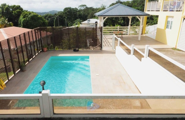 Apartment/flat - RIVIERE SALEE