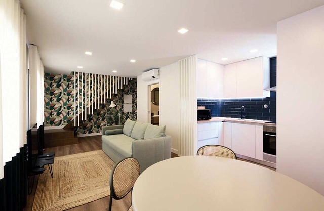 Apartment for 6 People - Fatima - Quattro-Four Space - Private Parking